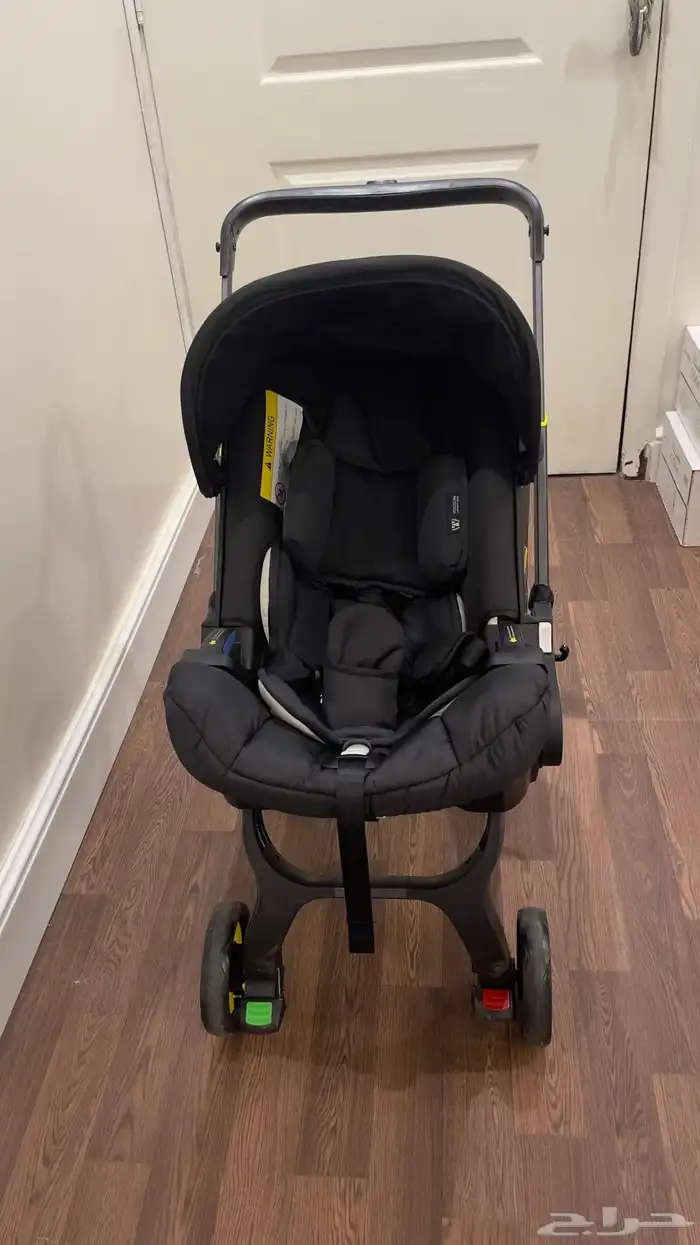 عربية اطفال وكرسي للسيارة 1