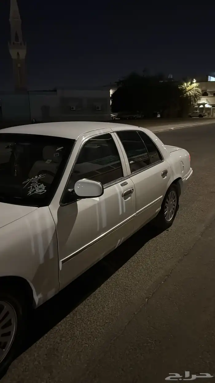 فورد جراند ماركيز 2008 4