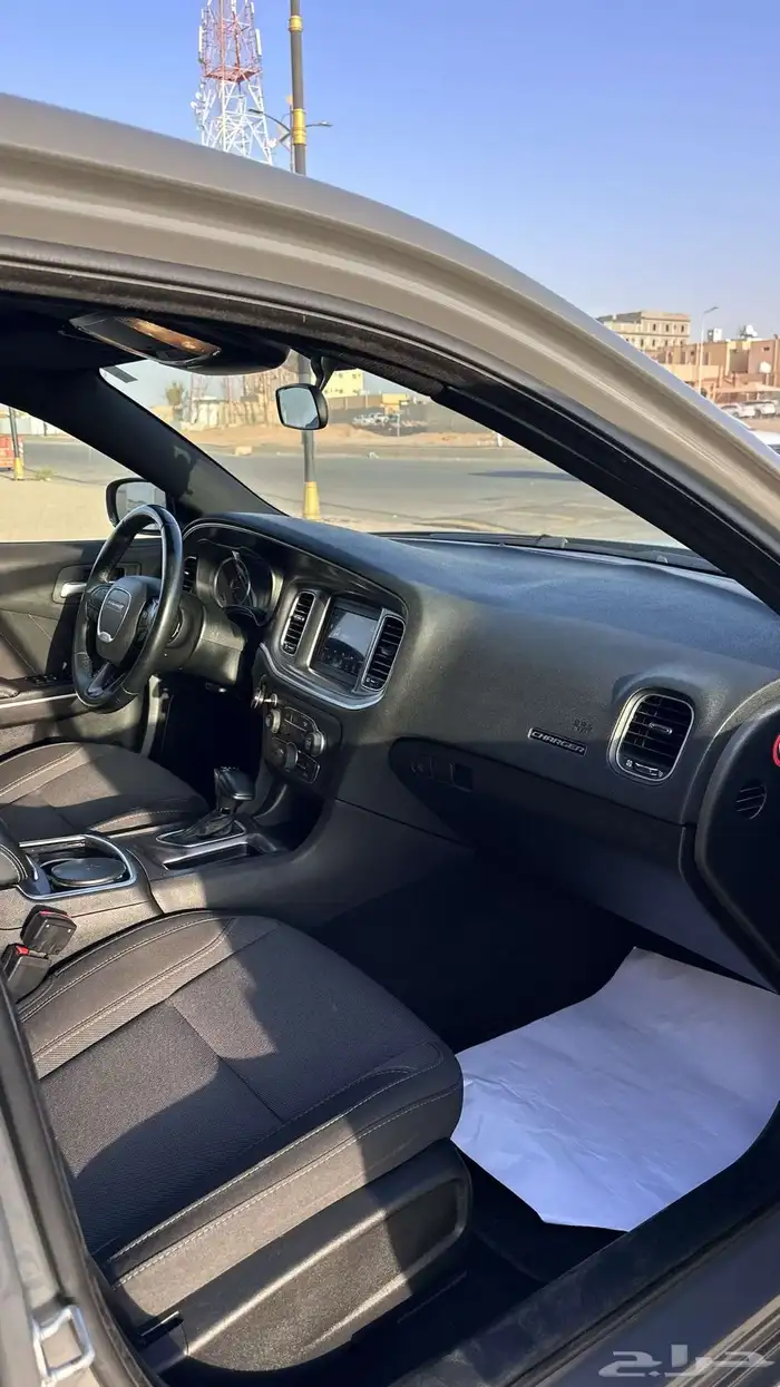 دوج تشارجر استنادر 15