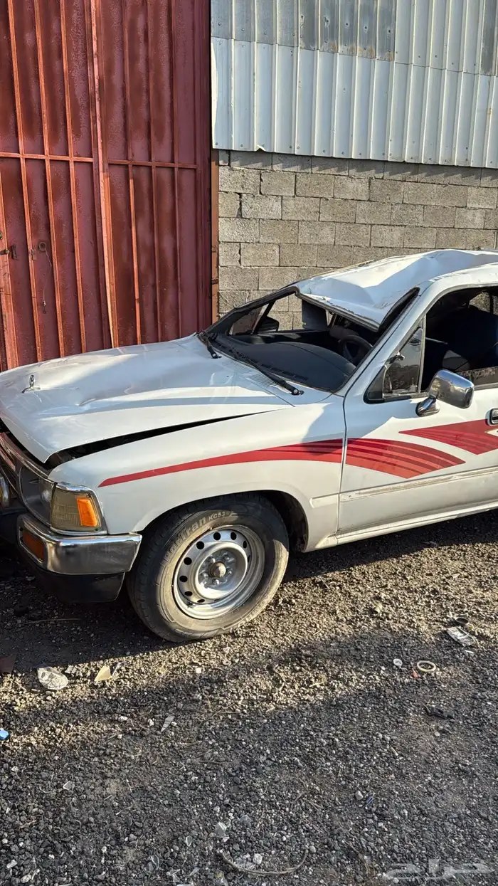 هايلكس 96 لبيع قطع غيارها تشليح 1