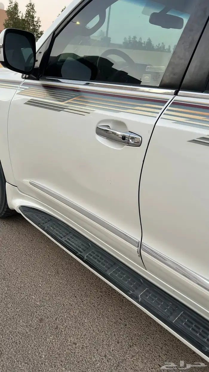 لاندكروزر ابييض 2014 6