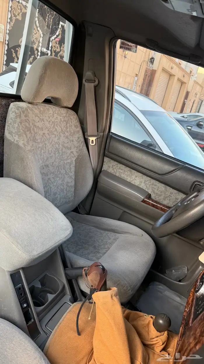 للبيع شاص نيسان فتك 2012 4