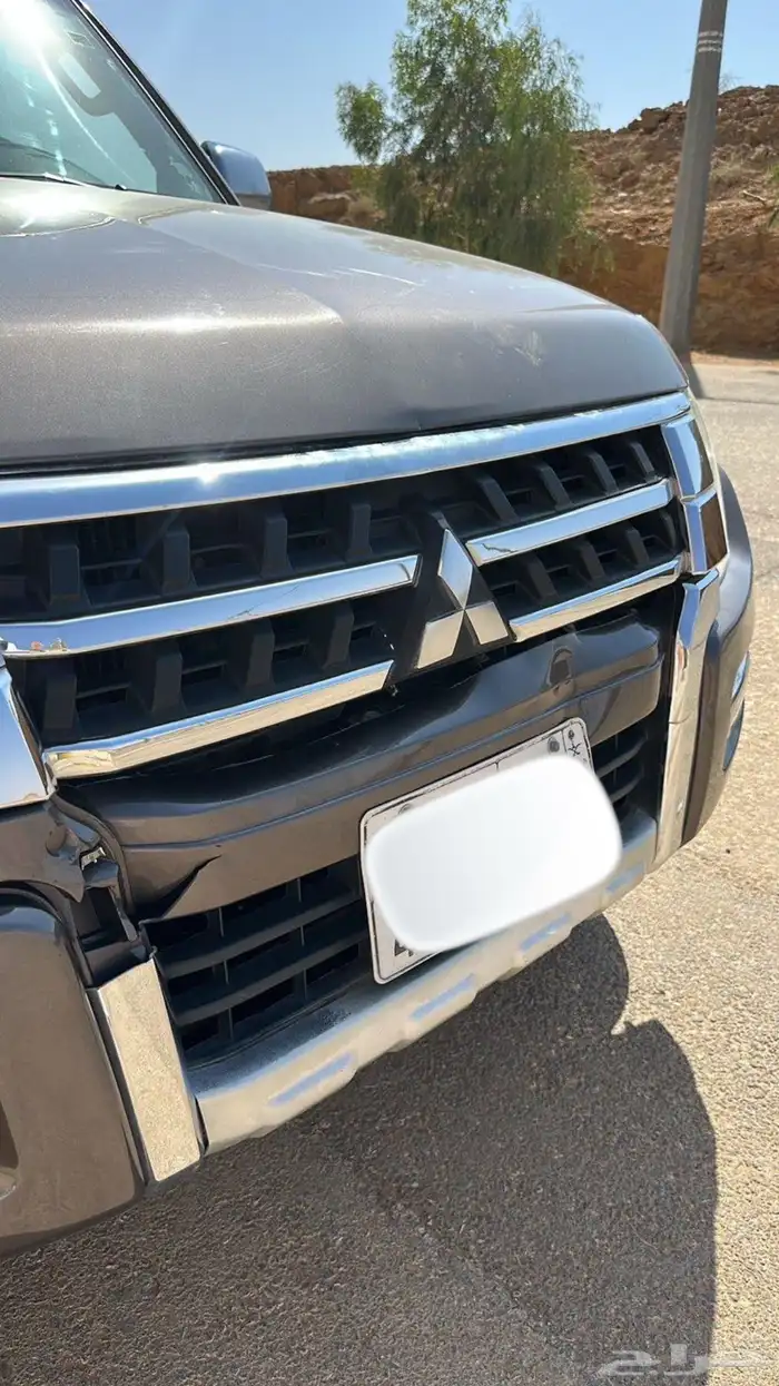 للبيع   باجيرو 2014 10