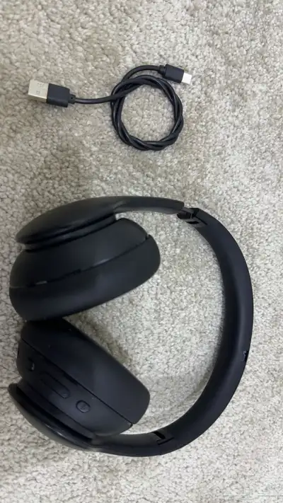 انكر سماعة راس لايف 2 نيو اسود مع L  على الاذن index