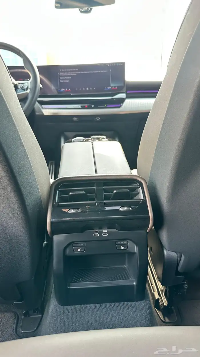 بي ام دبليو الفئة الخامسة 11