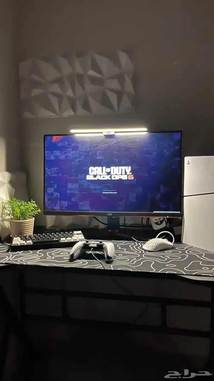 سوني 5 نظيف ومعه لعبه بلاك اوبس 6 وفورزا واوفرواتش 0