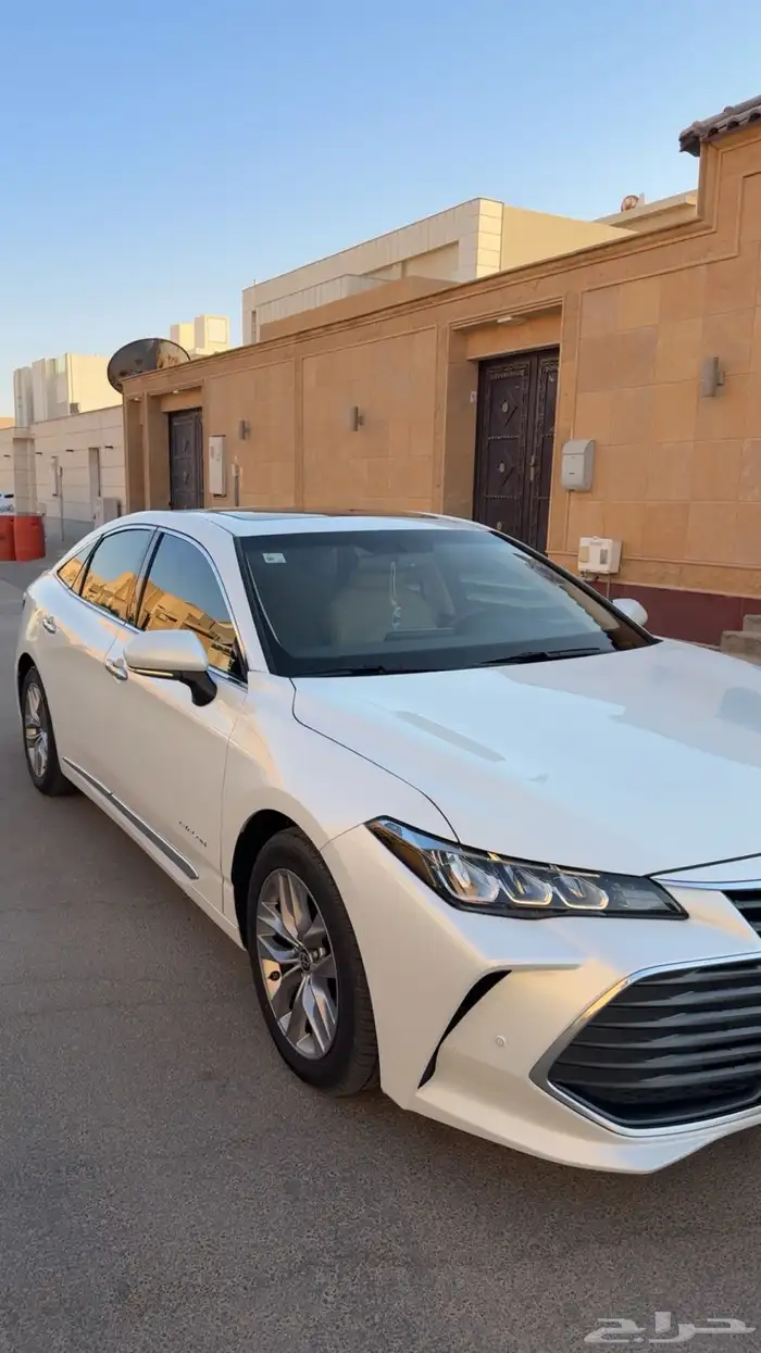 للبيع افالون 2022 نظيف 1