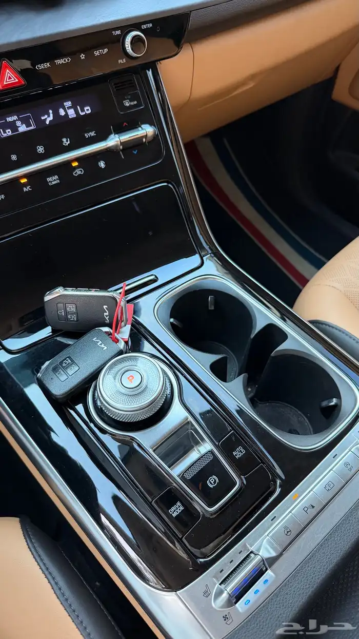 كارنيفال 2022 ( ديزل ) فل كامل بحالة الوكالة 14