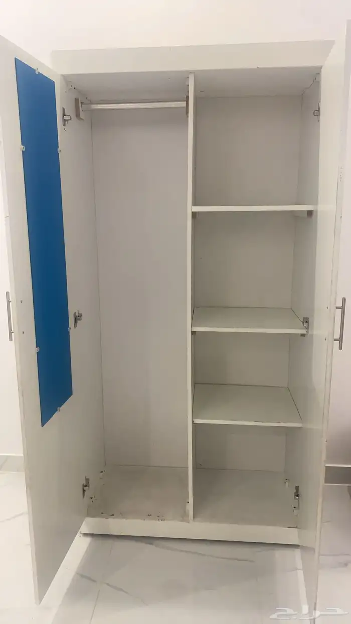 دولاب للبيع 1