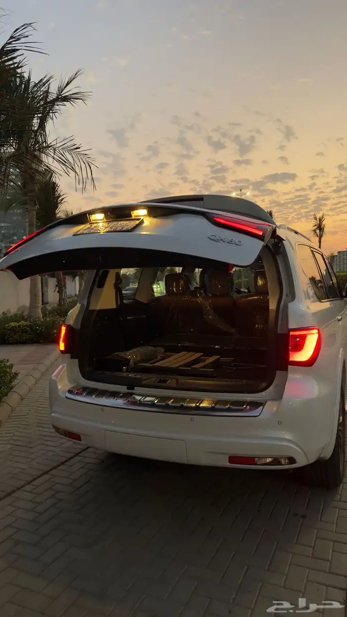 انفينتي qx80 2024 اخو الاصفار ممشى 1900 كم فقط 9