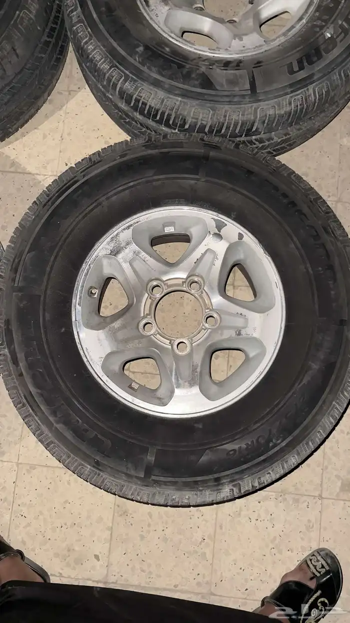 جنوط ربع رفرف 4