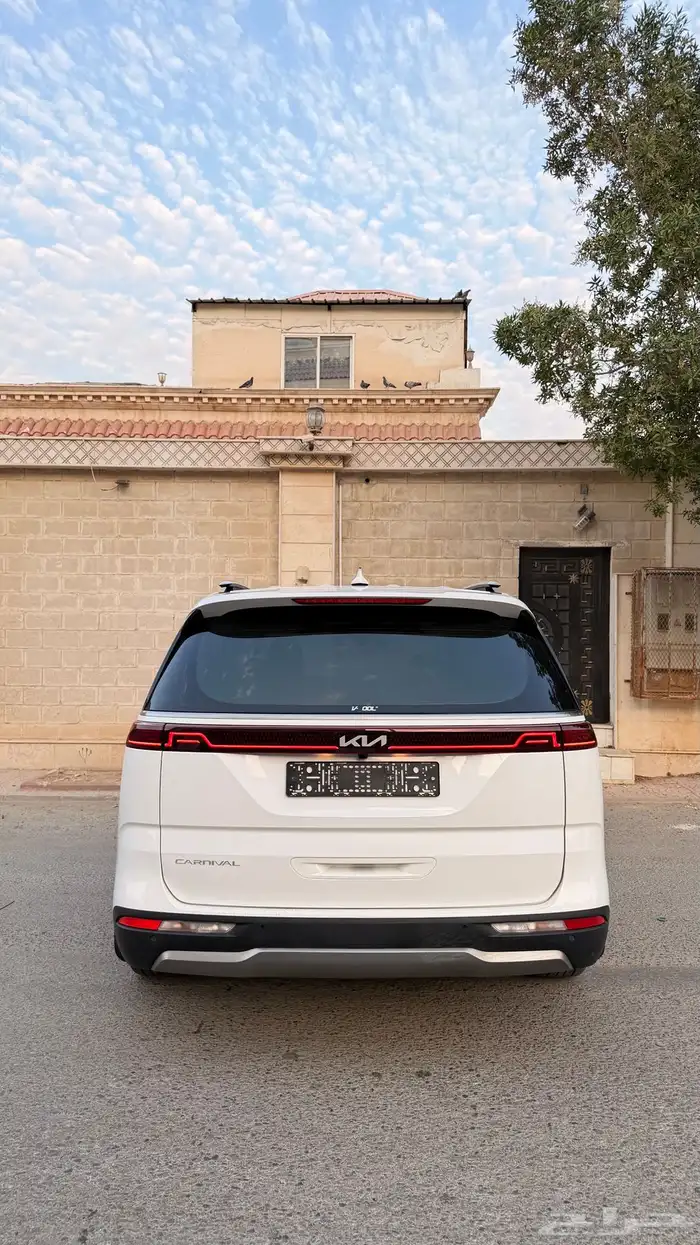 كارنيفال 2022 ( ديزل ) فل كامل بحالة الوكالة 5