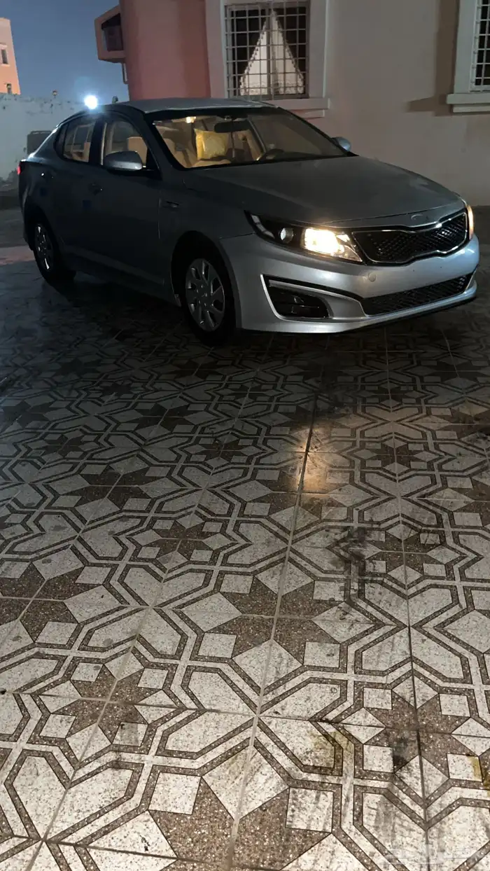 الموتر للبيع استمارة السيارة جديدة ومفحوص مالي حد اعلى سومه 5