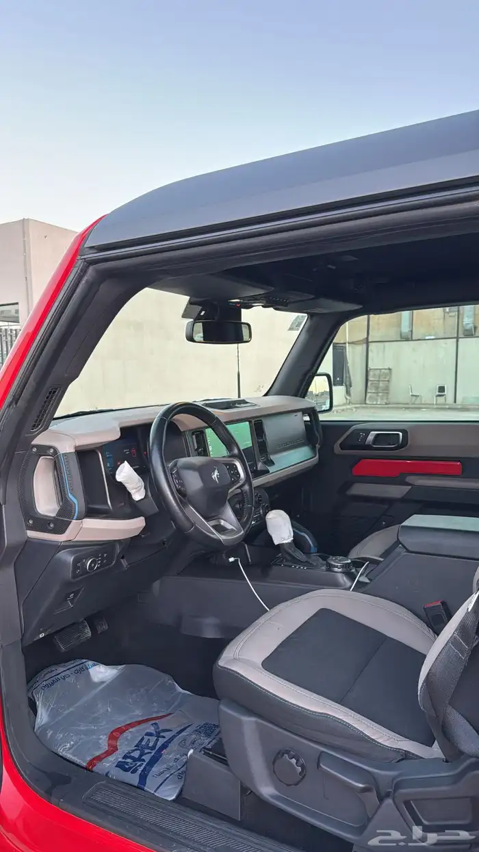 للبيع برونكو وايلد تراك 5