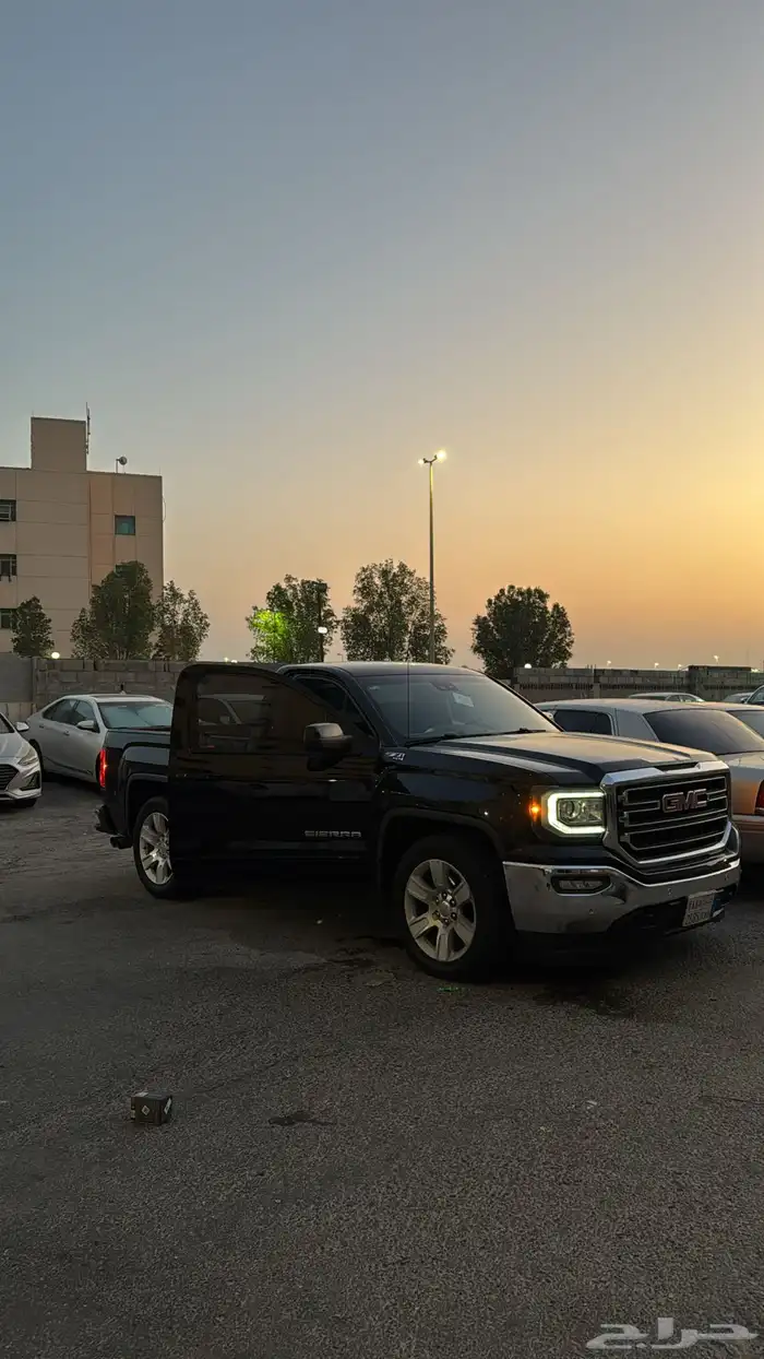 جمس سييرا 2018 اسود 4