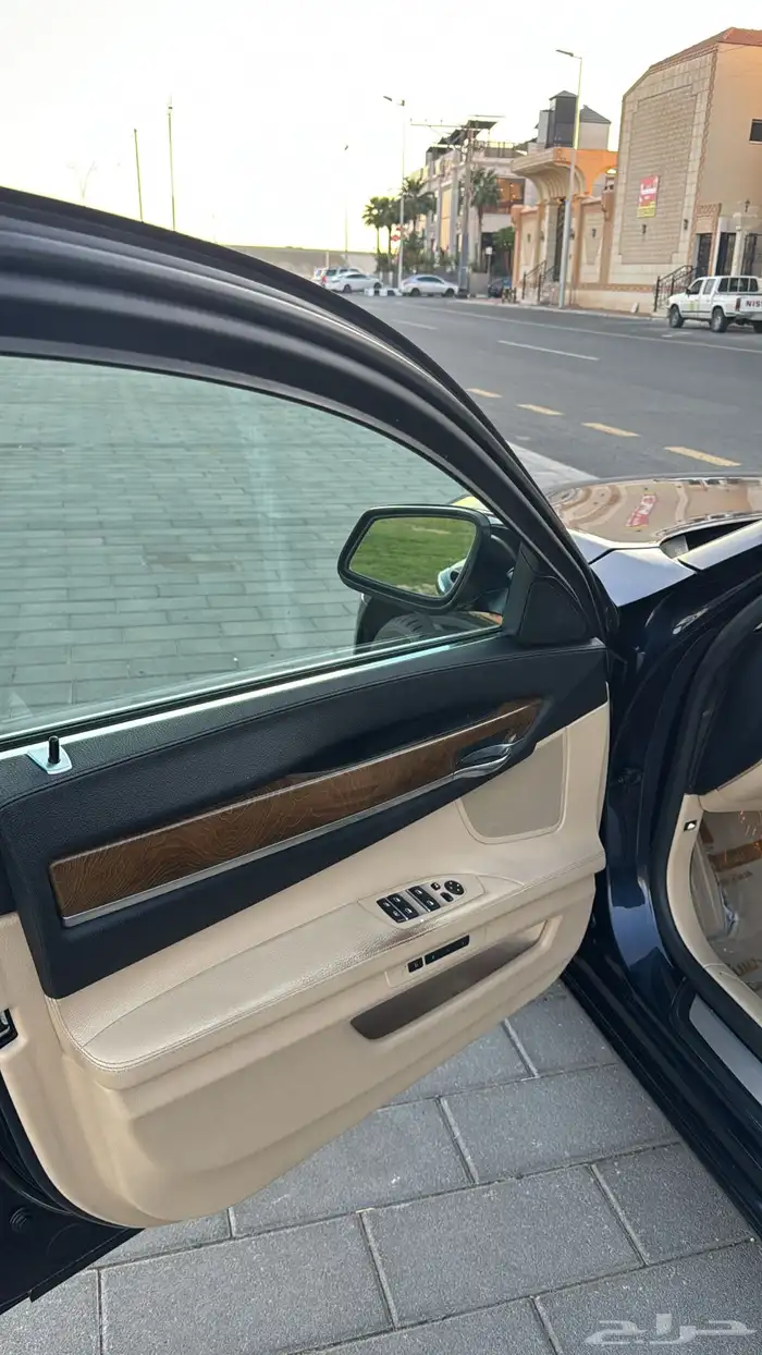 للبيع بي ام استخدام شخصي ونظيف ولله الحمد 16