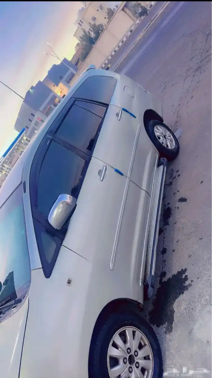 للبيع سياره انوفا موديل 2010 1