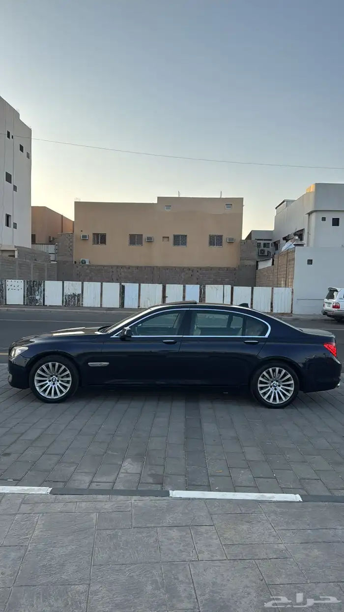 للبيع بي ام استخدام شخصي ونظيف ولله الحمد 3