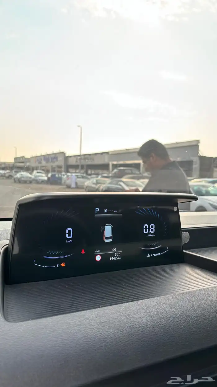 ستاريا 2022ديزل 11 راكب اصلي بدي وكالة ممشي قليل 35