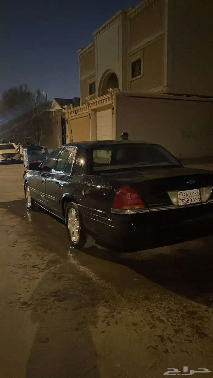 فورد فكتوريا 2001 LX وارد الدوحة 2