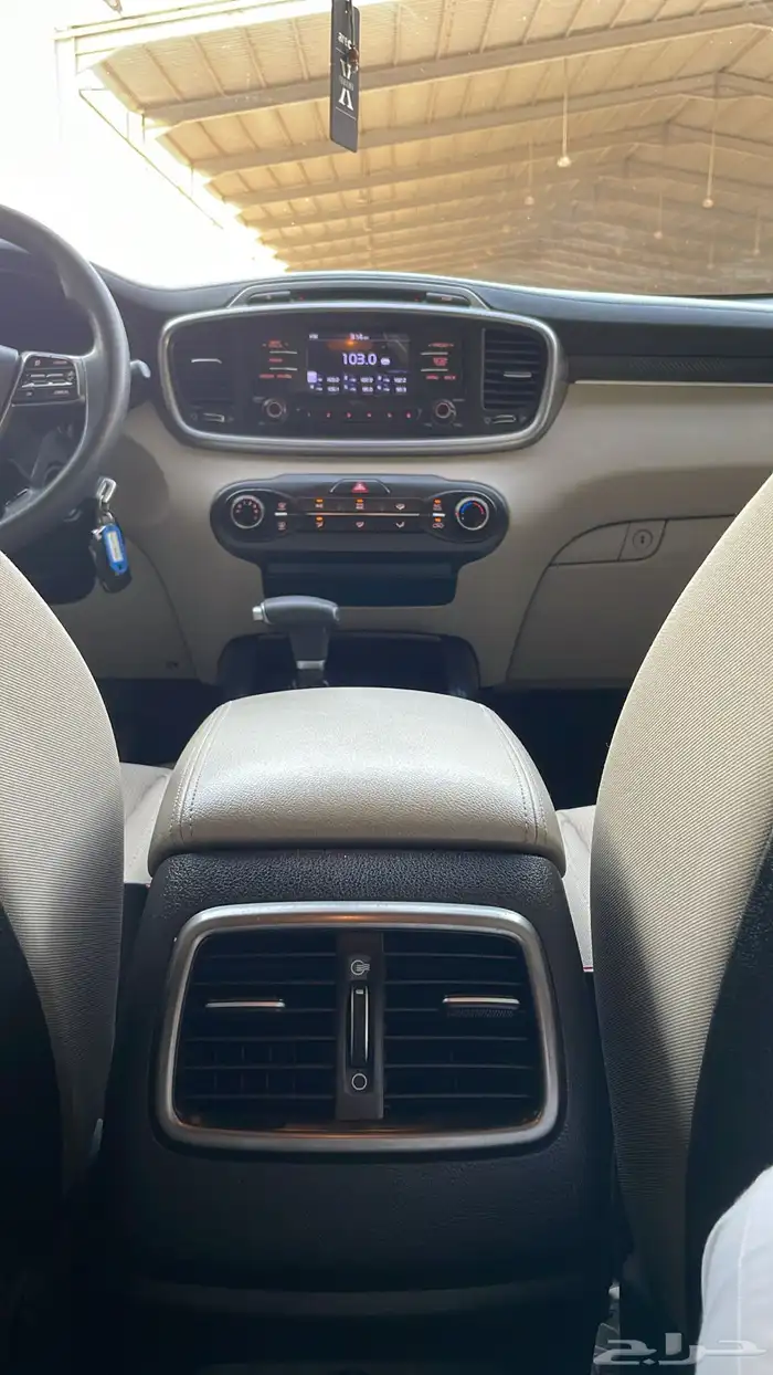 كيا سورنتو موديل 2020 9