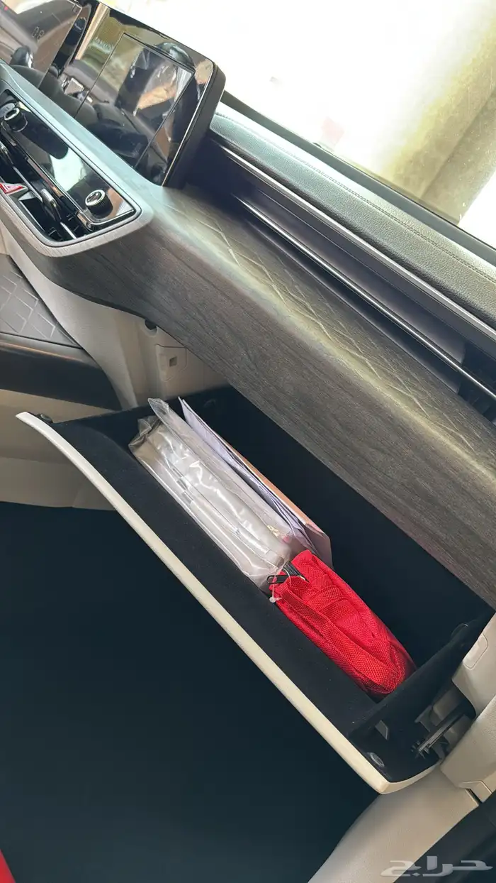 للبيع كيا 8 2023 10