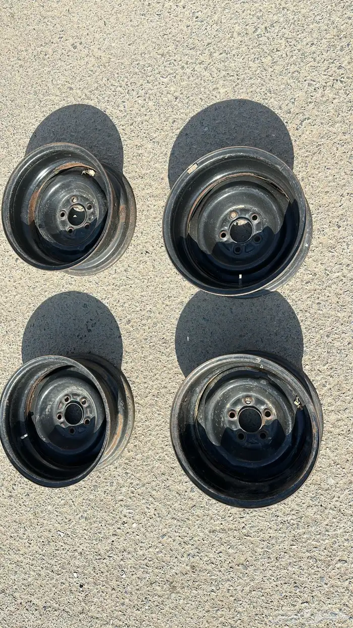 للبيع قطع كابرس من 87 -89 4