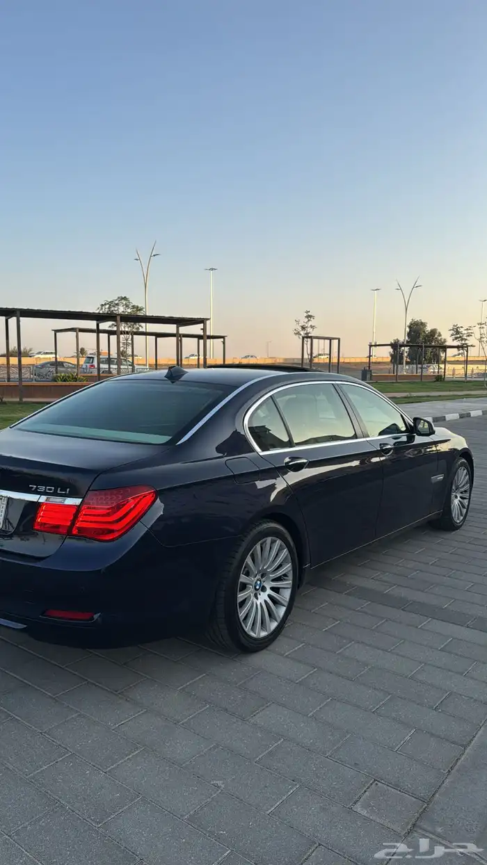 للبيع بي ام استخدام شخصي ونظيف ولله الحمد 4