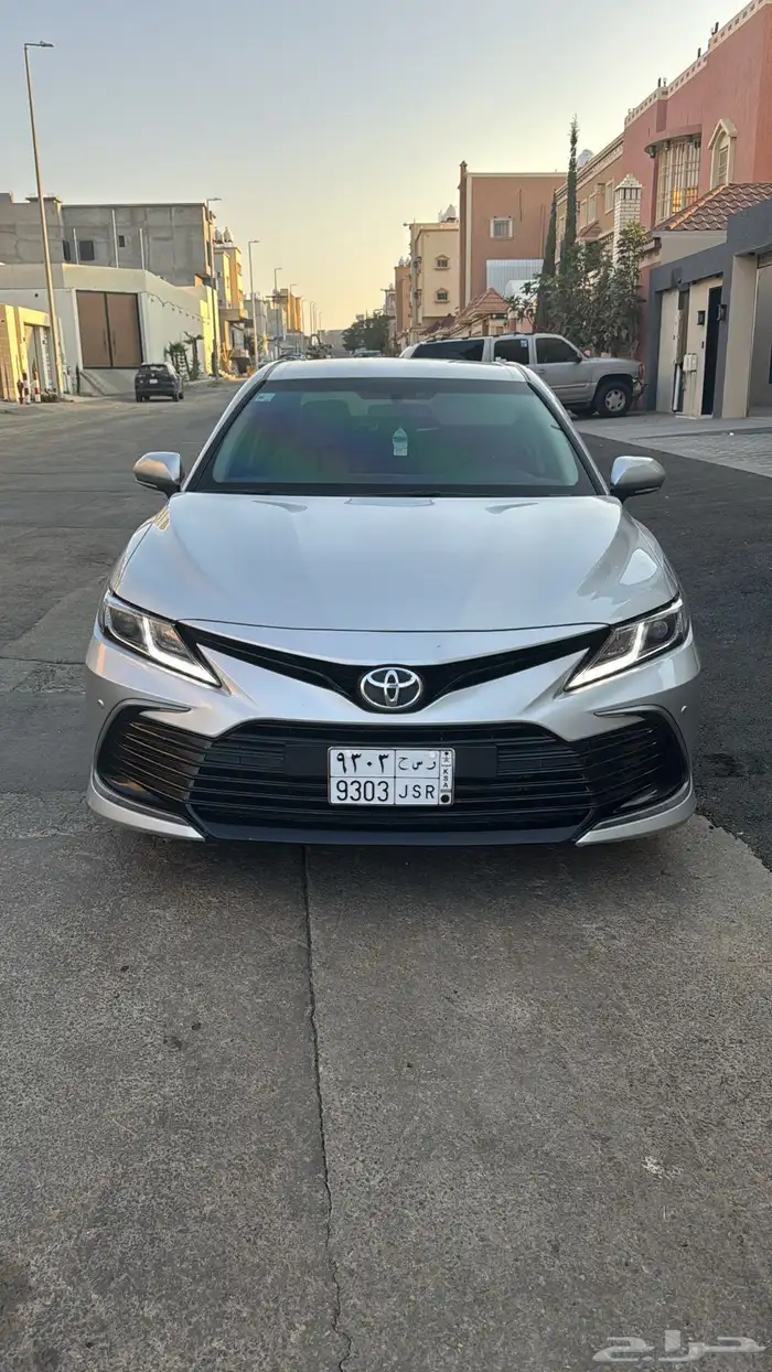كامري 2023 LE مطور 0