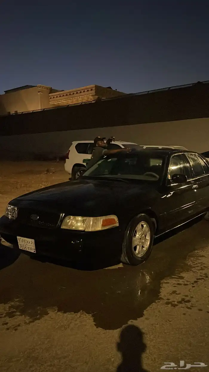 فورد فكتوريا 2001 LX وارد الدوحة 3