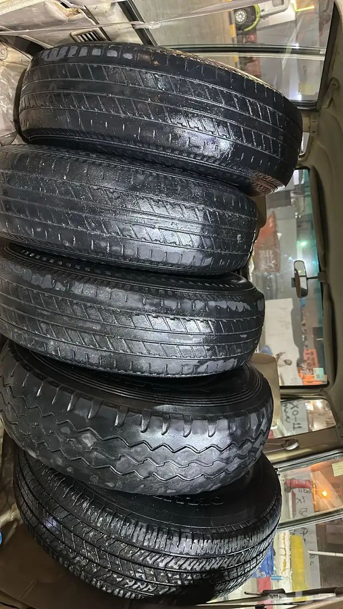 جنوط ربع تويوتا الاصليه عريضه 5صواميل 1