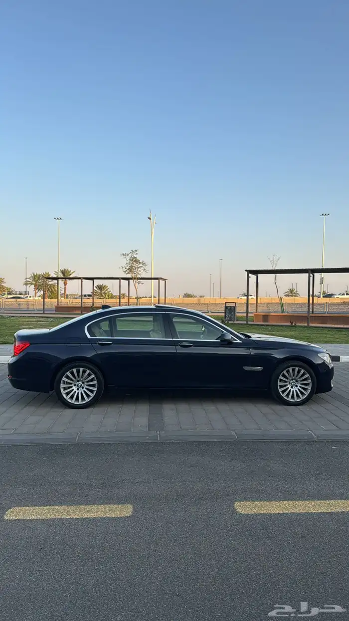 للبيع بي ام استخدام شخصي ونظيف ولله الحمد 0