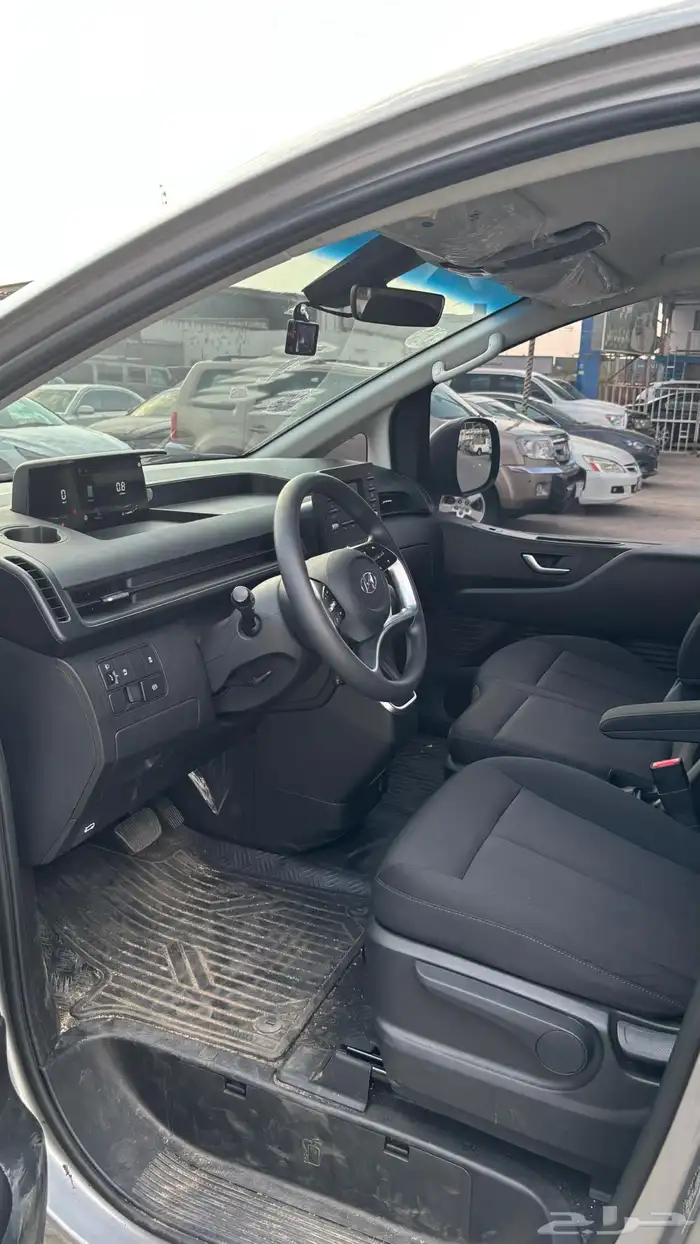 ستاريا 2022ديزل 11 راكب اصلي بدي وكالة ممشي قليل 31