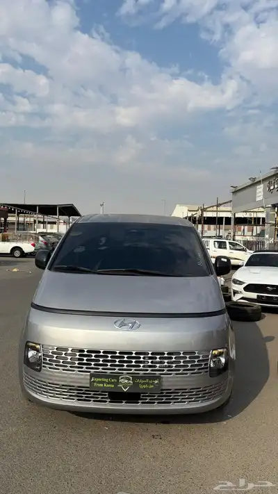 ستاريا 2022ديزل 11 راكب اصلي بدي وكالة ممشي قليل index