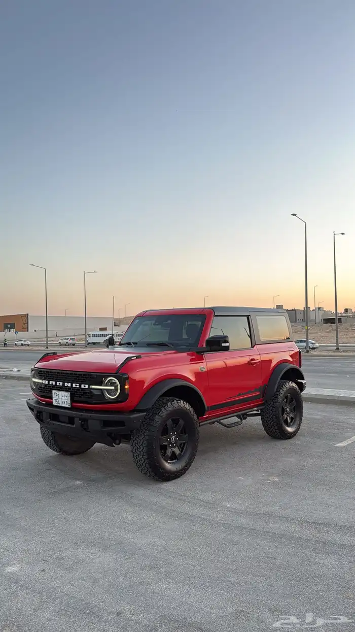 للبيع برونكو وايلد تراك 1