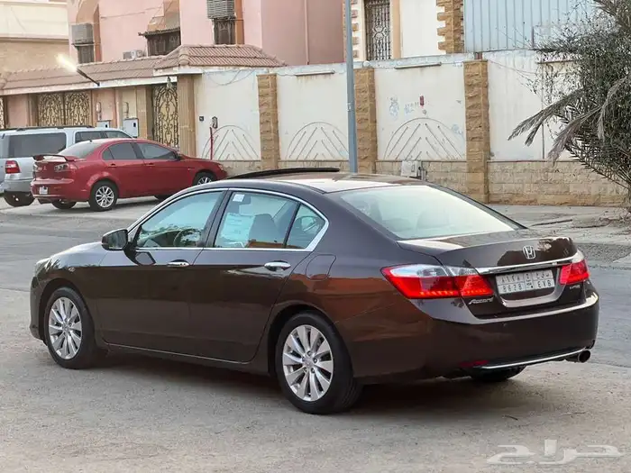 هوندا اكورد 2013 فل كامل بصمة 17