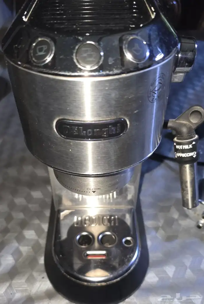 مستخلصة قهوة من شركة D Longhi استعمال شهر 2