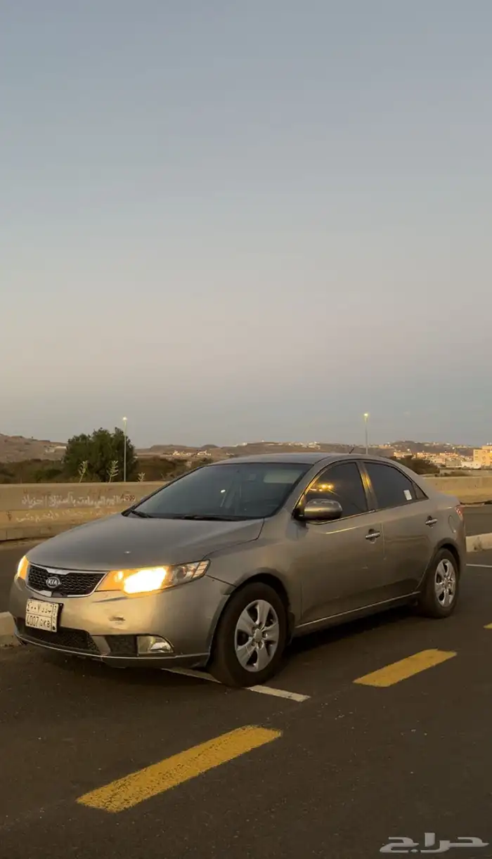 كيا سيراتو 2012 0