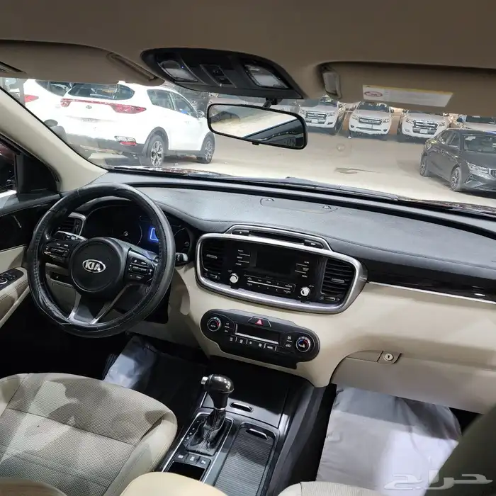 كيا سورنتو 2016 33