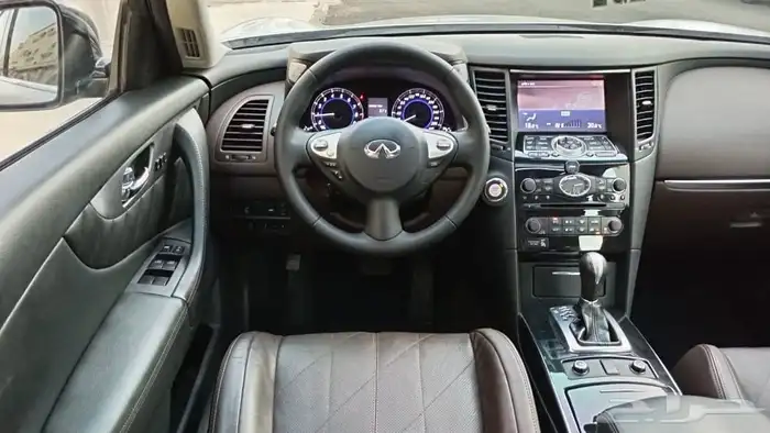 انفنتي QX70 سعودي 2019 بودي بلد بحالة الوكاله 11