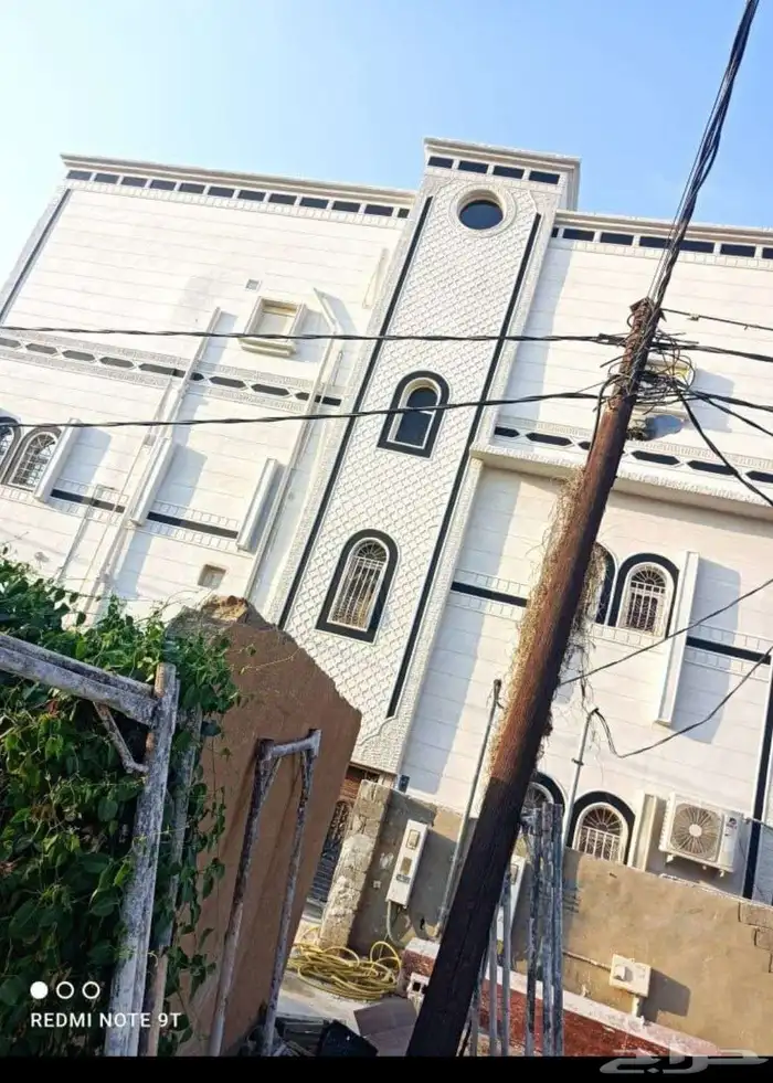 ديكورات خارجية اسمنتيه بطحاء الرياض بشكل الحجر 4