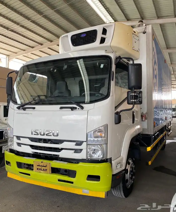 ايسوزو لوري 13طن ثلاجة 2020 1