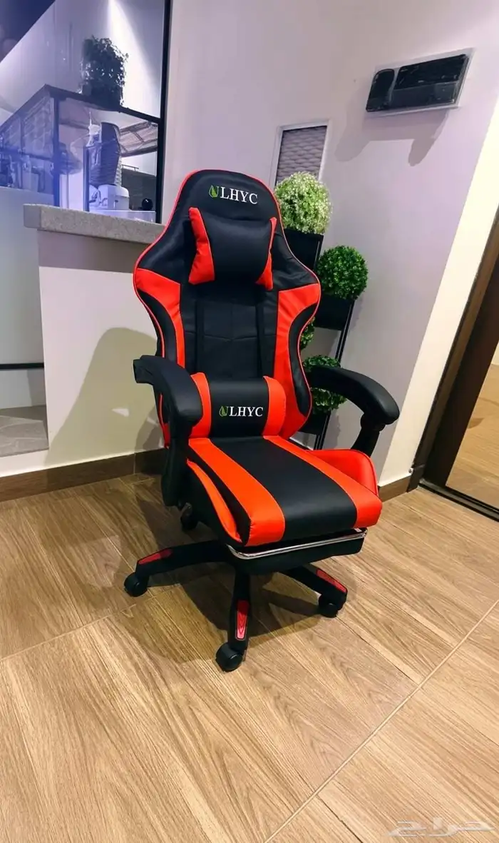 Gaming table and chair set 1