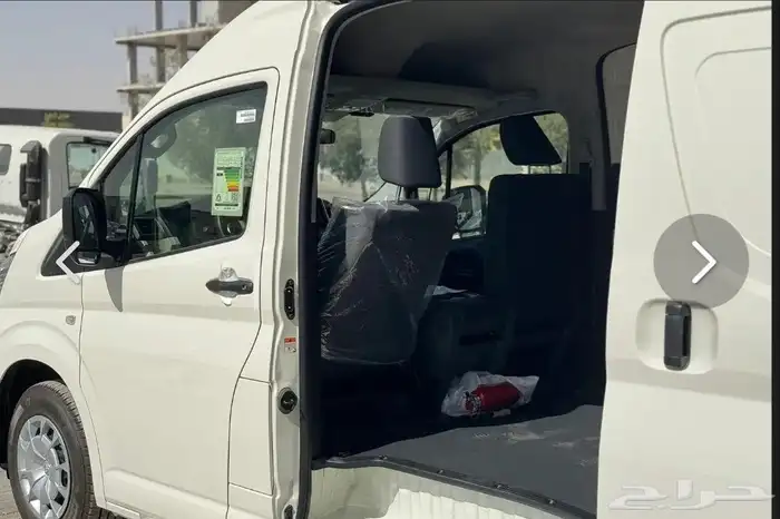 تويوتا هايس بضاعه سقف عالي 2026 سعودي 4