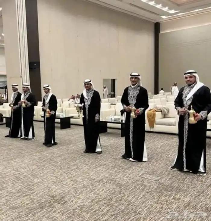 قهوجيين وصبابين تجهيز كراسي وطاولات الرياض حي الملقا 0