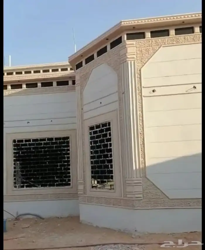 ديكورات خارجية اسمنتيه بطحاء الرياض بشكل الحجر 0