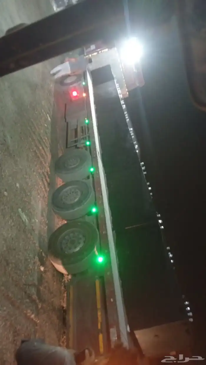 حواجز خرسانيه أنوع المقاسات متوفره 2