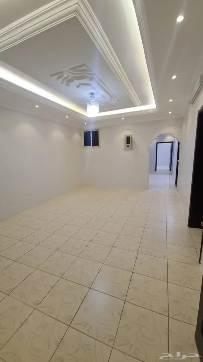 للإجار شقة 5غرف واسعه بالهدا الطائف 8