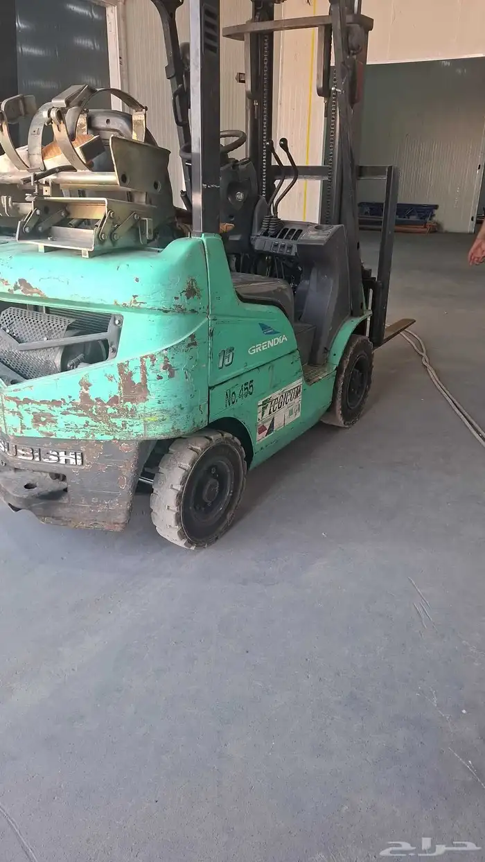 فوركلفت رافعه شوكيه للايجار 1