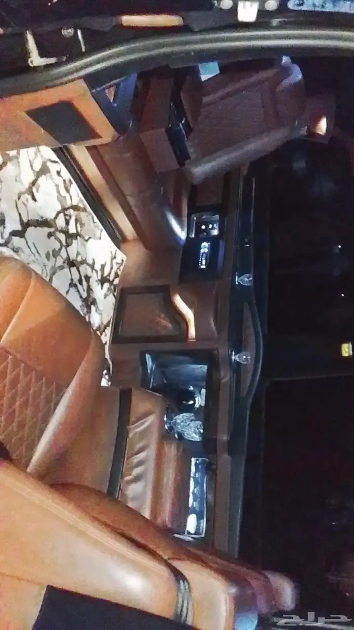 فان مرسيدس VlP 9